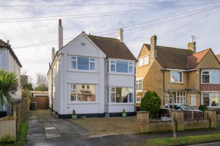 Buckthorn Avenue, Skegness, PE25