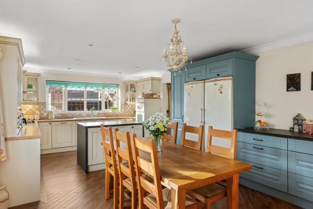 3 bedroom Detached house for sale in Beacon Way, Skegness, PE25