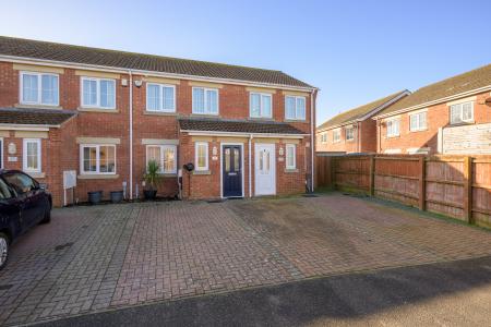 2 bedroom Terraced House for sale in Mulberry Way, Skegness, PE25