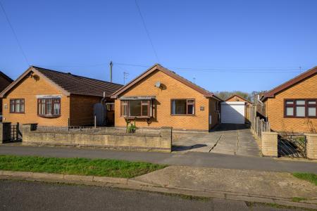 2 bedroom Detached bungalow for sale in Briar Way, Skegness, PE25