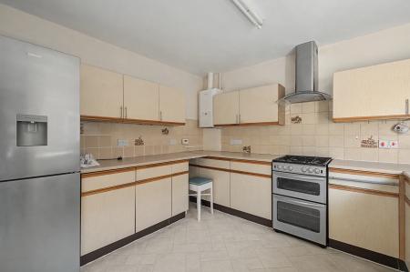 2 bedroom Detached bungalow for sale in Briar Way, Skegness, PE25