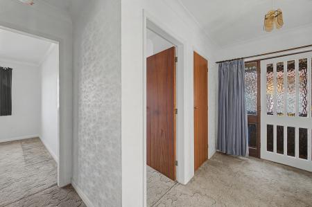 2 bedroom Detached bungalow for sale in Briar Way, Skegness, PE25