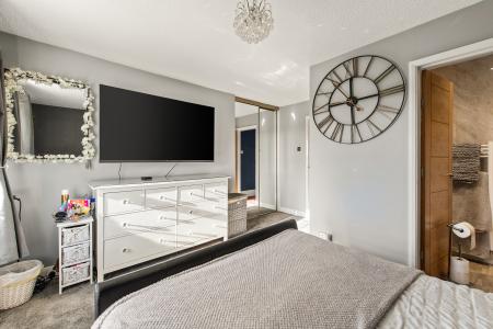 4 bedroom Detached house for sale in High Street, Burgh Le Marsh, PE24