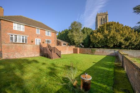 4 bedroom Detached house for sale in High Street, Burgh Le Marsh, PE24