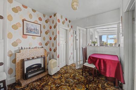 2 bedroom Semi-detached bungalow for sale in Croft Bank, Croft, PE24