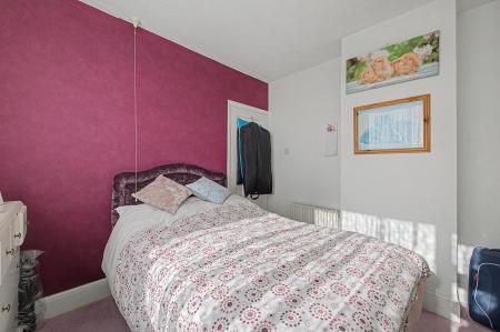 2 bedroom Semi-detached bungalow for sale in Croft Bank, Croft, PE24