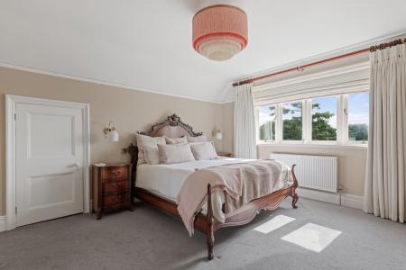 5 bedroom Detached house for sale in Sea Front Road, Skegness, PE25