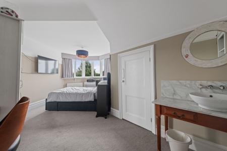 5 bedroom Detached house for sale in Sea Front Road, Skegness, PE25