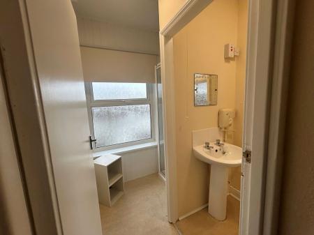 1 bedroom Flat to let in St. Leonards Drive, Chapel St. Leonards, PE24