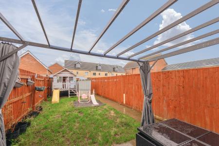 3 bedroom End of terrace house for sale in Belton Park Road, Skegness, PE25