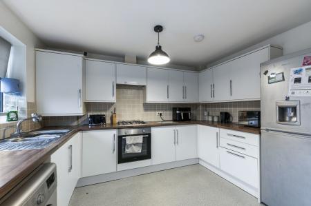 3 bedroom End of terrace house for sale in Belton Park Road, Skegness, PE25