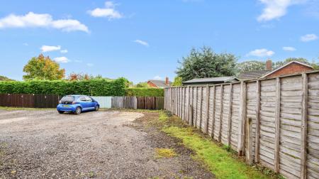 2 bedroom Flat for sale in Queens Road, Hammersmith Court Queens Road, PE25