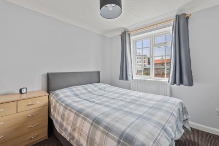 2 bedroom End of terrace house for sale in Castleton Boulevard, Skegness, PE25