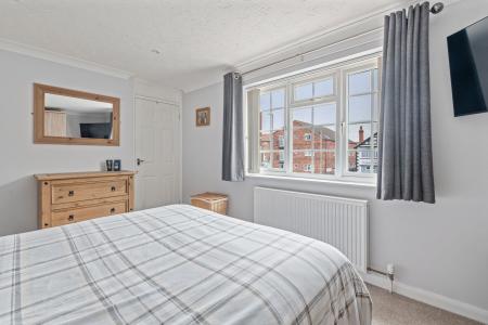 2 bedroom End of terrace house for sale in Castleton Boulevard, Skegness, PE25