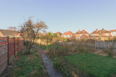 4 bedroom Detached house for sale in Firbeck Avenue, Skegness, PE25