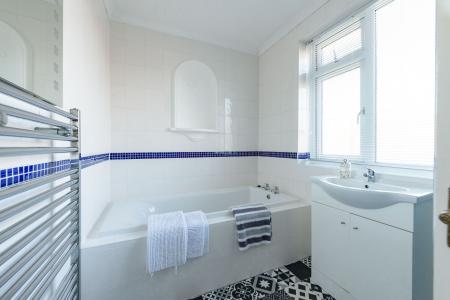 5 bedroom Detached house for sale in Sunningdale Drive, Skegness, PE25