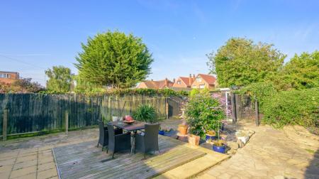 5 bedroom Detached house for sale in Sunningdale Drive, Skegness, PE25