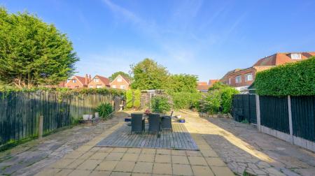 5 bedroom Detached house for sale in Sunningdale Drive, Skegness, PE25