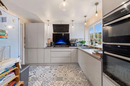 2 bedroom Detached bungalow for sale in The Sidings, Sutton-On-Sea, LN12