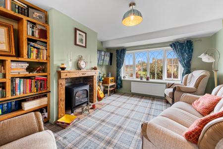 2 bedroom Detached bungalow for sale in The Sidings, Sutton-On-Sea, LN12