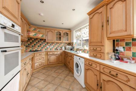 3 bedroom Detached bungalow for sale in The Hurst, Skegness, PE25