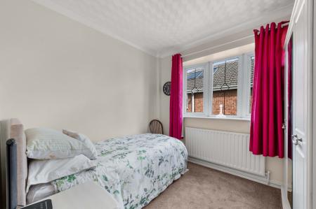 3 bedroom Detached bungalow for sale in Croft Lane, Croft, PE24