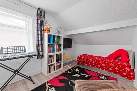 6 bedroom Detached house for sale in Glentworth Crescent, Skegness, PE25