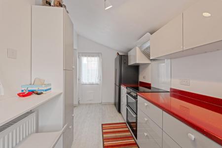 6 bedroom Detached house for sale in Glentworth Crescent, Skegness, PE25