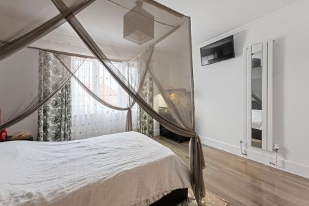 6 bedroom Detached house for sale in Glentworth Crescent, Skegness, PE25