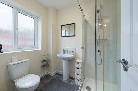 3 bedroom Terraced House for sale in Churchill Avenue, Skegness, PE25