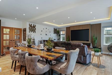 3 bedroom Detached bungalow for sale in Windmill Drive, Burgh Le Marsh, PE24