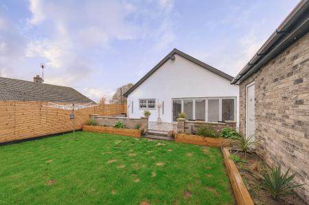 3 bedroom Detached bungalow for sale in Windmill Drive, Burgh Le Marsh, PE24