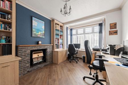 4 bedroom Detached house for sale in Marine Avenue, Skegness, PE25