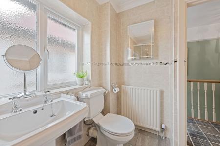 4 bedroom Detached house for sale in Marine Avenue, Skegness, PE25