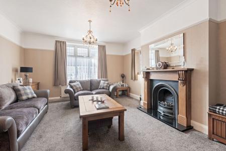 4 bedroom Detached house for sale in Marine Avenue, Skegness, PE25