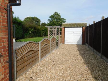 4 bedroom Detached house for sale in Station Road, Firsby, PE23