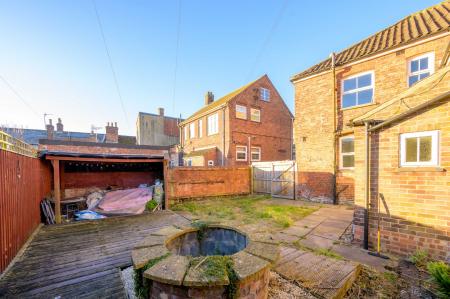 3 bedroom Semi-detached house for sale in High Street, Wainfleet, PE24