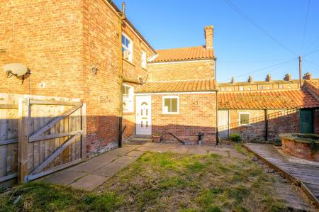 3 bedroom Semi-detached house for sale in High Street, Wainfleet, PE24