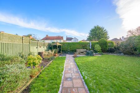 4 bedroom Detached house for sale in Sunningdale Drive, Skegness, PE25