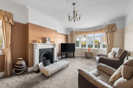 4 bedroom Detached house for sale in Sunningdale Drive, Skegness, PE25