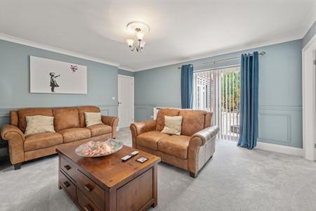 4 bedroom Detached bungalow for sale in Summer Gates Lane, Bratoft, PE24