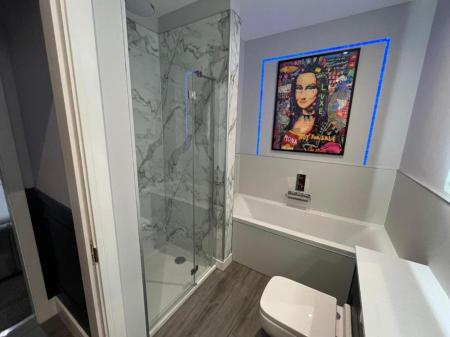 4 bedroom Detached bungalow for sale in Summer Gates Lane, Bratoft, PE24