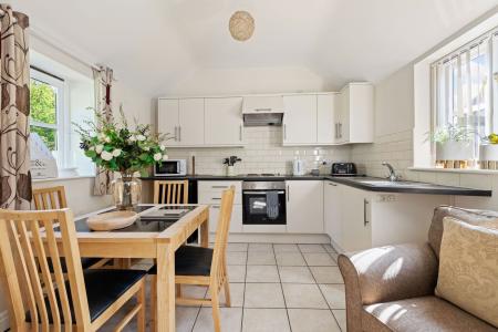 4 bedroom Detached house for sale in Sea Road, Anderby, PE24