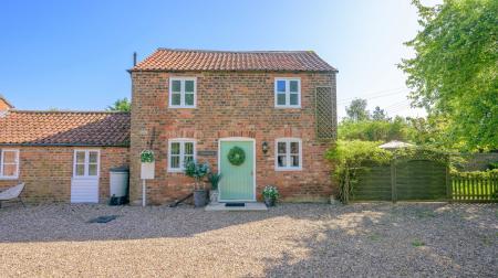 4 bedroom Detached house for sale in Sea Road, Anderby, PE24