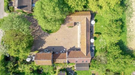 4 bedroom Detached house for sale in Sea Road, Anderby, PE24