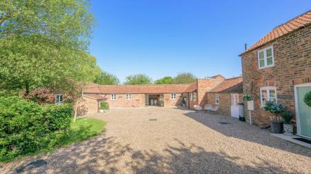 4 bedroom Detached house for sale in Sea Road, Anderby, PE24