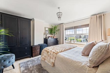 4 bedroom Detached house for sale in Sea Road, Anderby, PE24