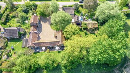 4 bedroom Detached house for sale in Sea Road, Anderby, PE24