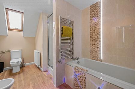 4 bedroom Detached house for sale in Addlethorpe, Skegness, PE24