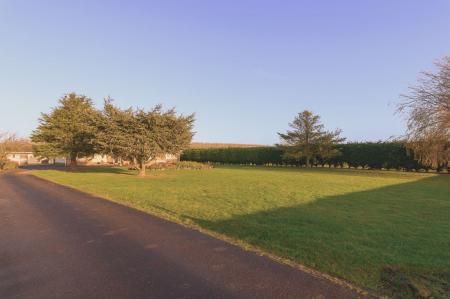 4 bedroom Detached house for sale in Addlethorpe, Skegness, PE24